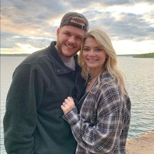 Meet your Posher, Lindlee